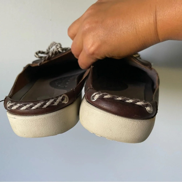 Crocs Brown Leather Slip on Mules Boat Comfort Slides Size 9 - Picture 7 of 11